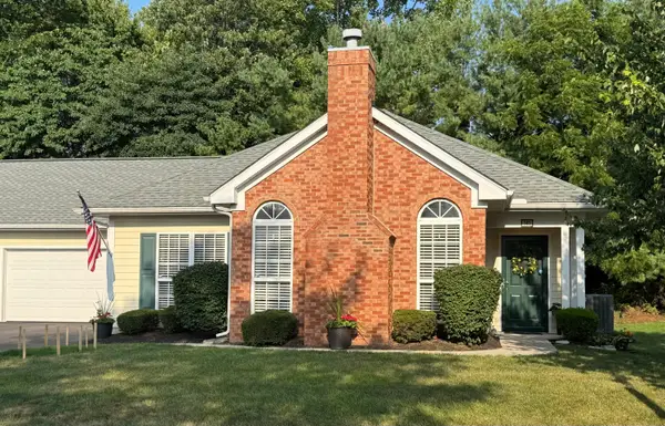 141 Glade Springs Drive, Blacklick, OH 43004