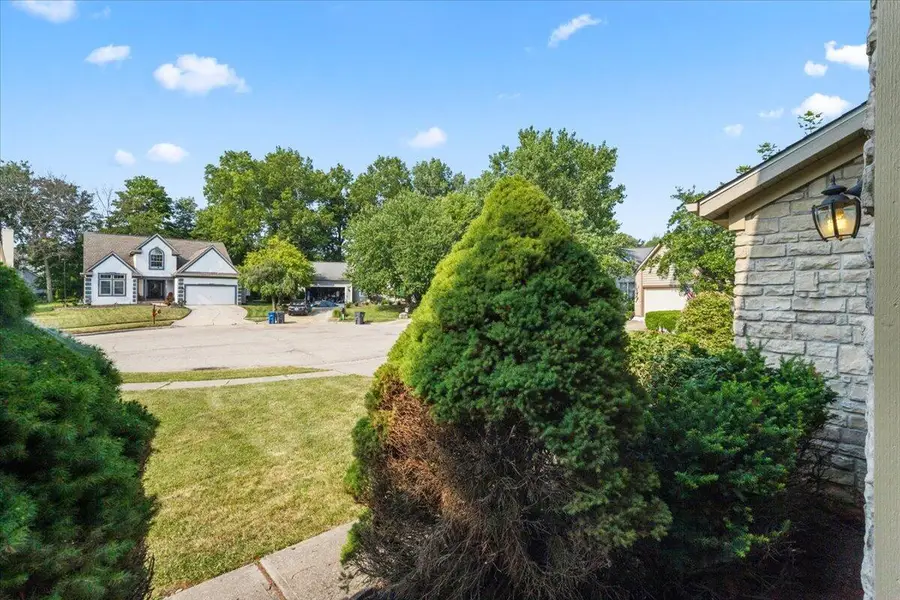 7921 Panary Court, Reynoldsburg, OH 43068 - #3