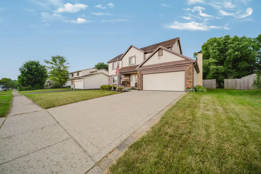 2445 Clover Blossom Court, Grove City, OH 43123 - #3