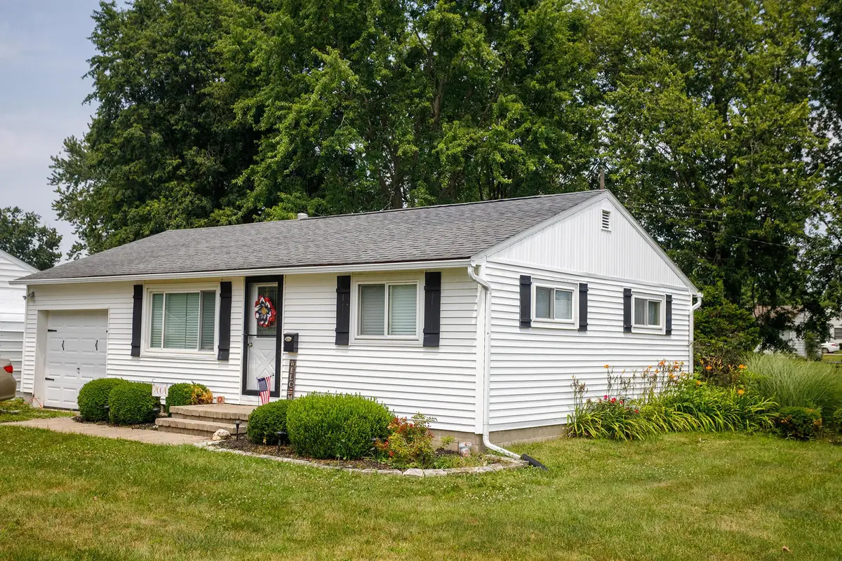200 Chandler Avenue, London, OH 43140 - #1