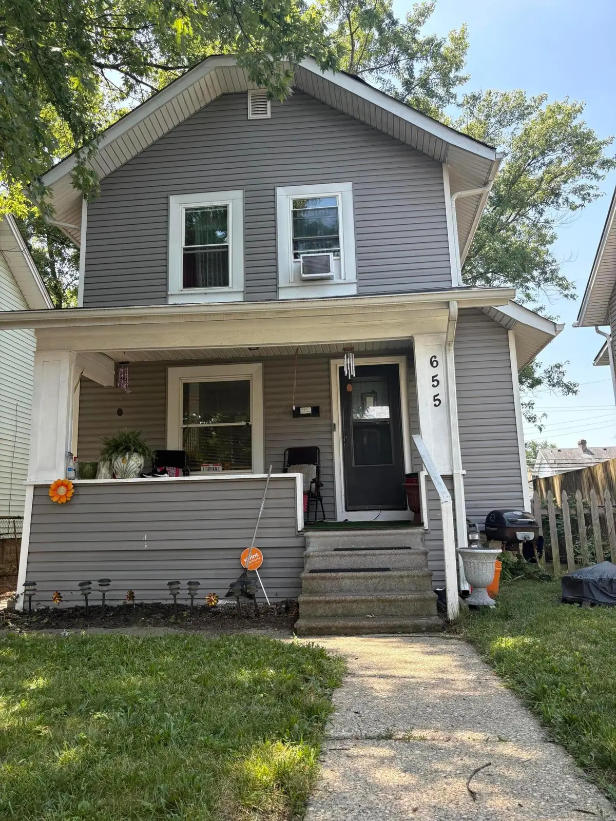 655 E Jenkins Avenue, Columbus, OH 43207 - #1