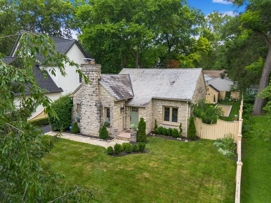 216 Erie Road, Columbus, OH 43214 - #2