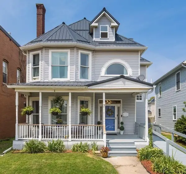142 E Main Street, Newark, OH 43055