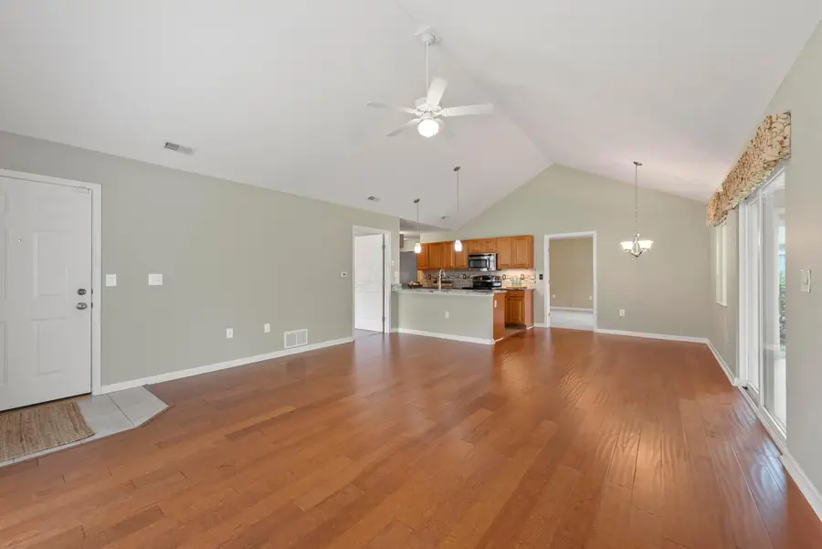 5686 Asherton Woods Drive, Westerville, OH 43081 - #3