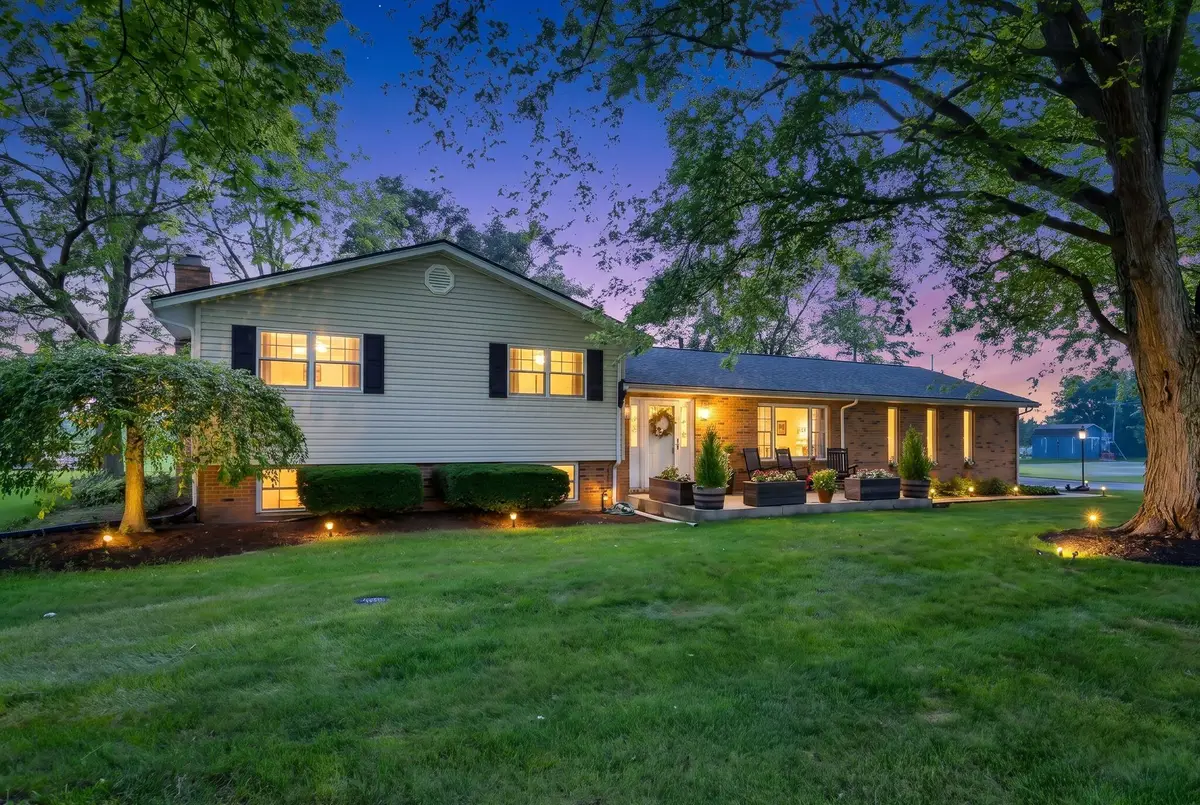 2325 Carroll Southern Road Nw, Carroll, OH 43112 - #1