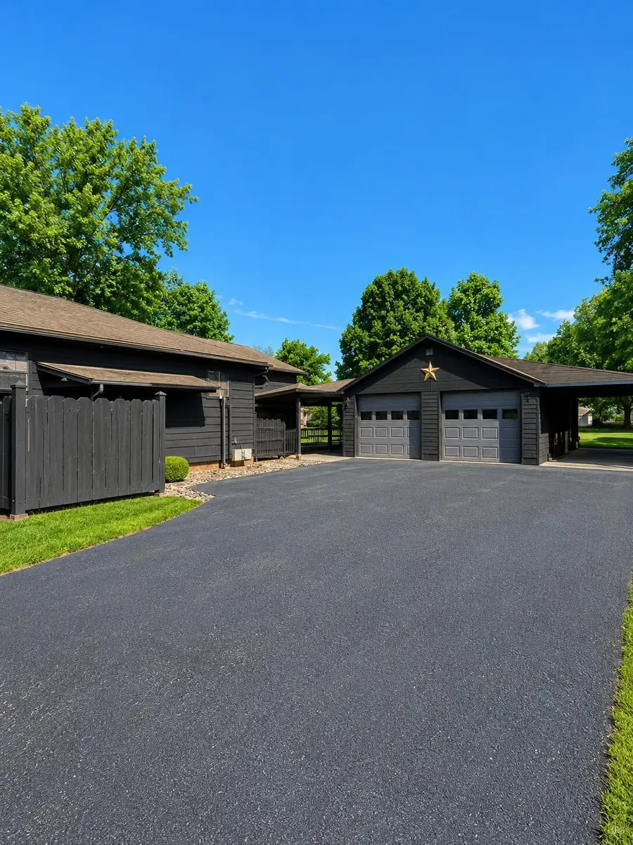 10 Oak Street, The Plains, OH 45780 - #2
