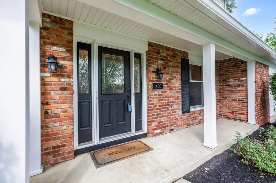 1400 Oakbourne Drive, Columbus, OH 43235 - #3
