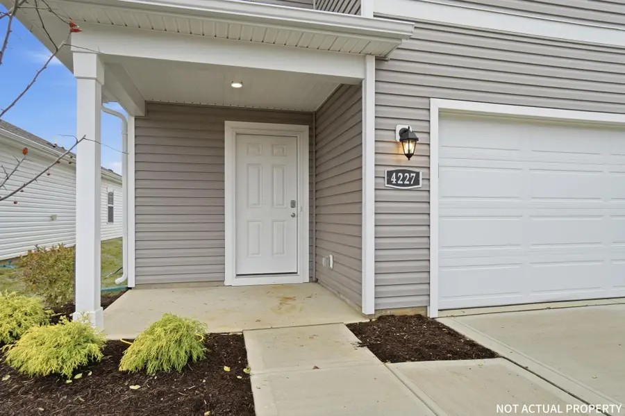 5873 Scarlet Birch Drive, Canal Winchester, OH 43110 - #3