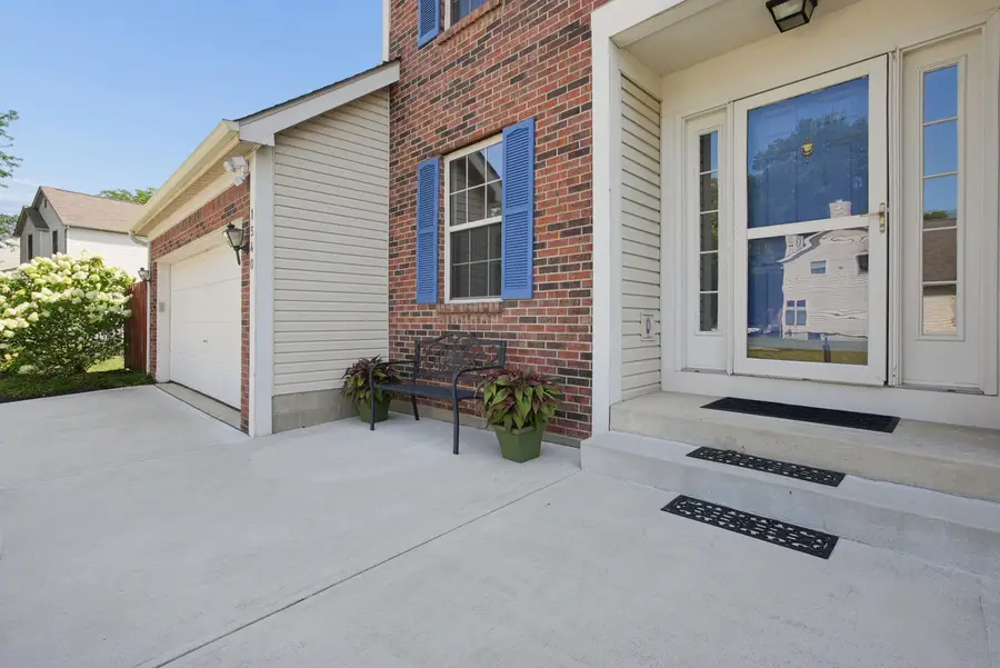 1540 Whitcombe Way, Columbus, OH 43228 - #3