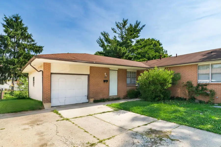 2120-2122 Jewett Drive, Columbus, OH 43229 - #2