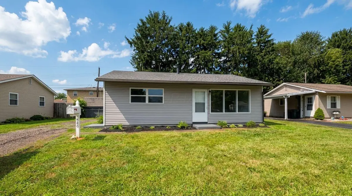 548 Seneca Drive, Newark, OH 43055 - #1