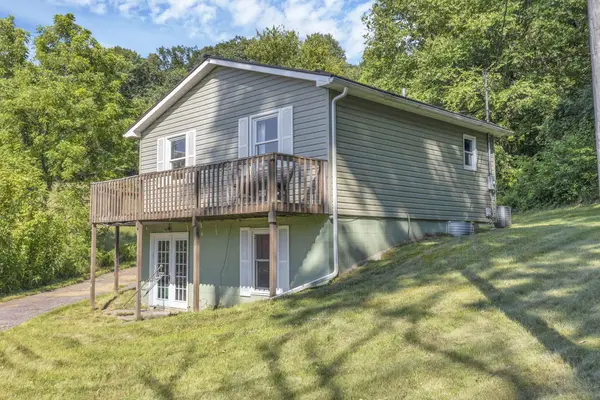 3158 Eckert Road Se, Lancaster, OH 43130