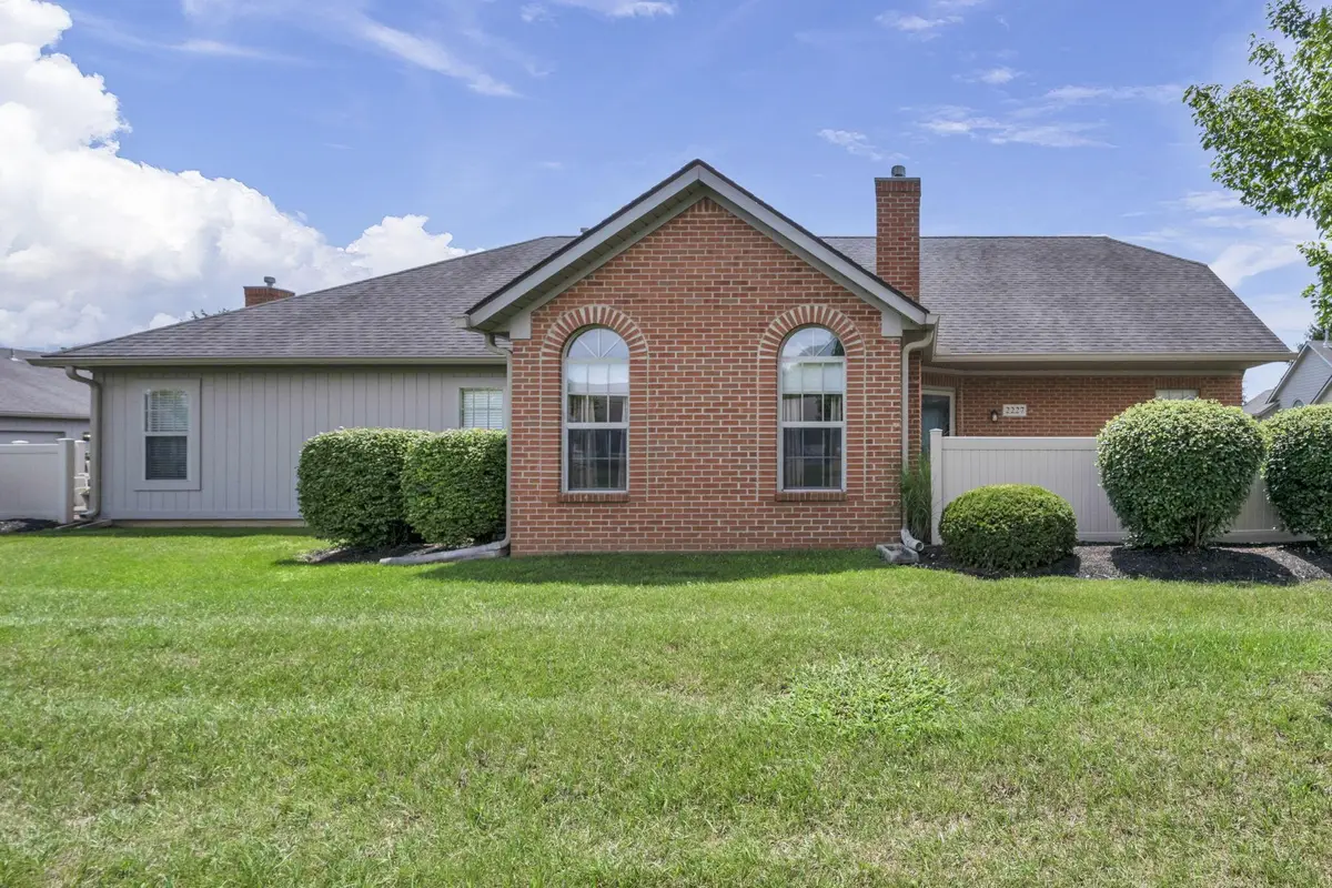 2227 Ravine Woods Drive, Grove City, OH 43123 - #1