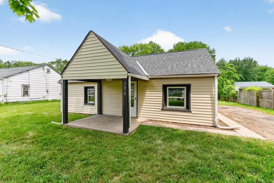 1678 Dewberry Road, Columbus, OH 43207 - #3