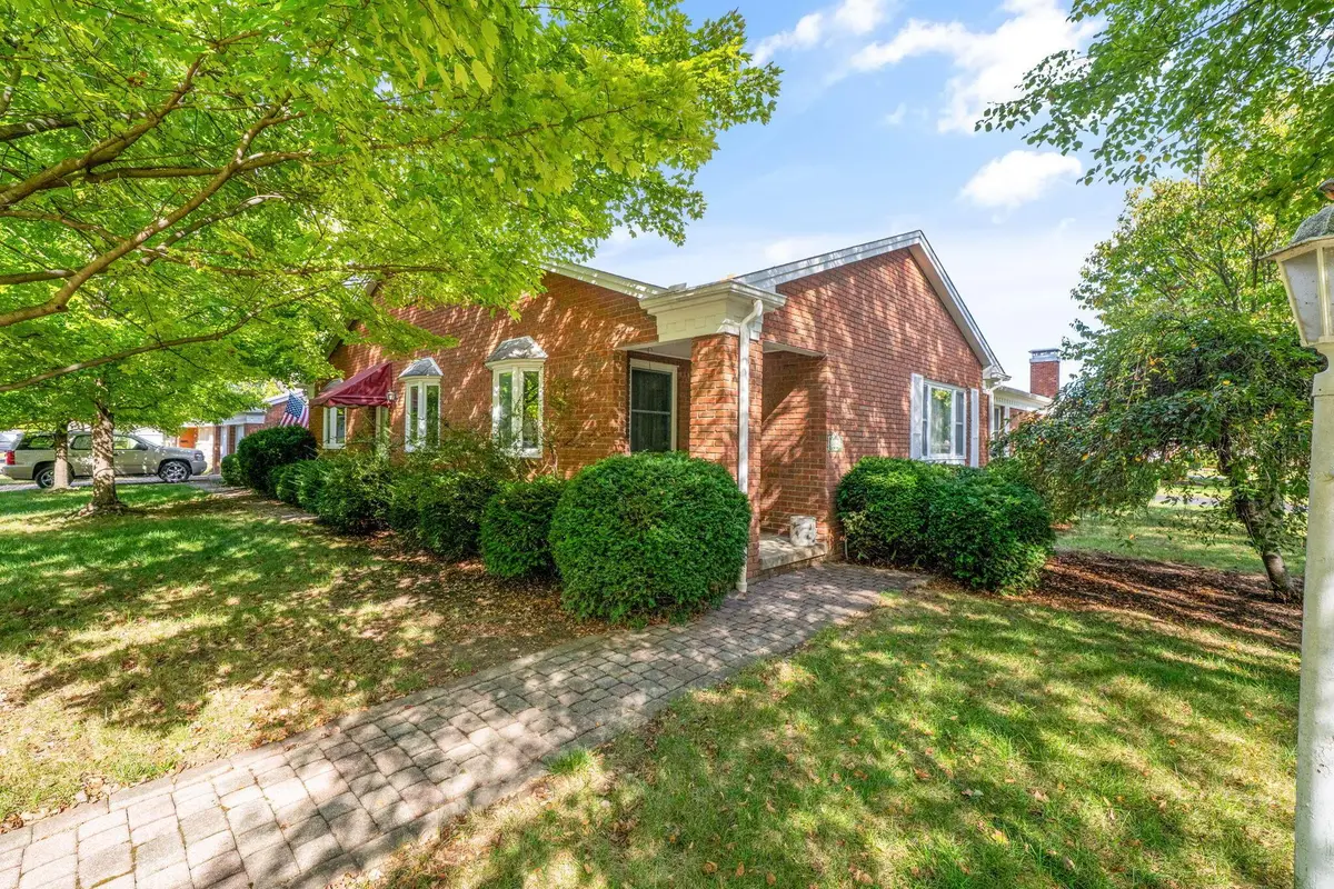 1840 Ardleigh, Columbus, OH 43221 - #1