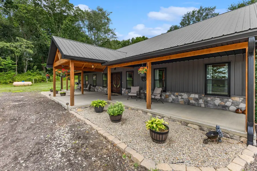 16265 Fredericktown Amity Road, Fredericktown, OH 43019 - #3