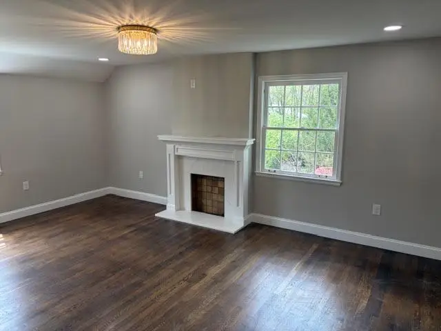 159 W Jeffrey Place, Columbus, OH 43214 - #2