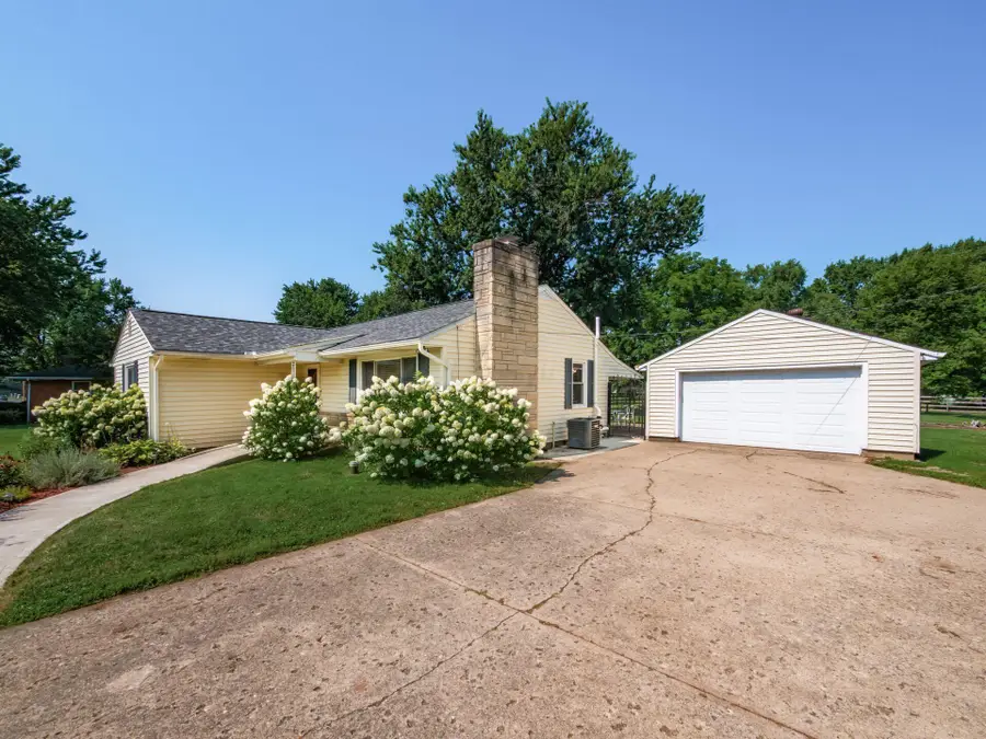 3883 Noe Bixby Road, Columbus, OH 43232 - #3