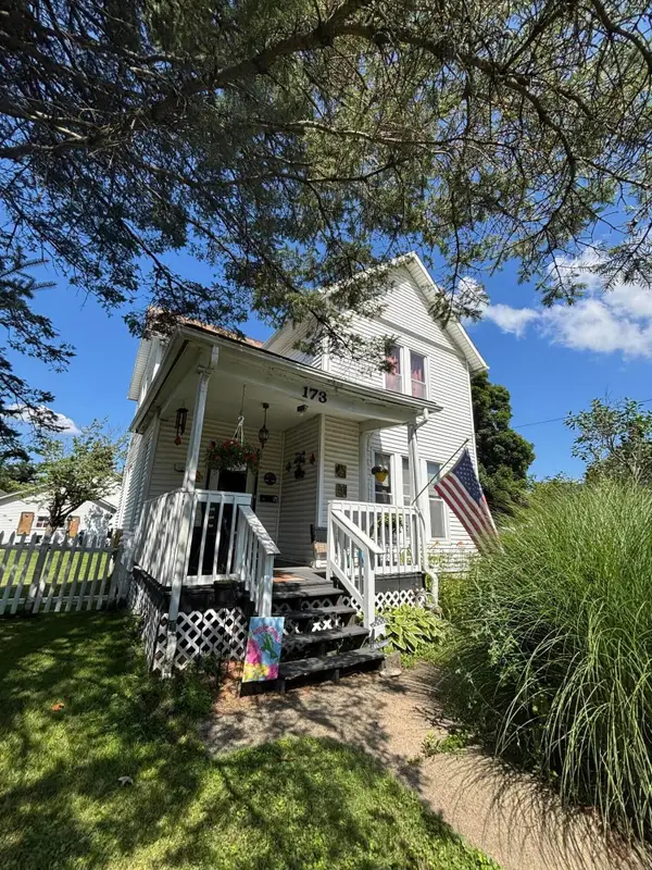 173 N 1oth Street, Newark, OH 43055