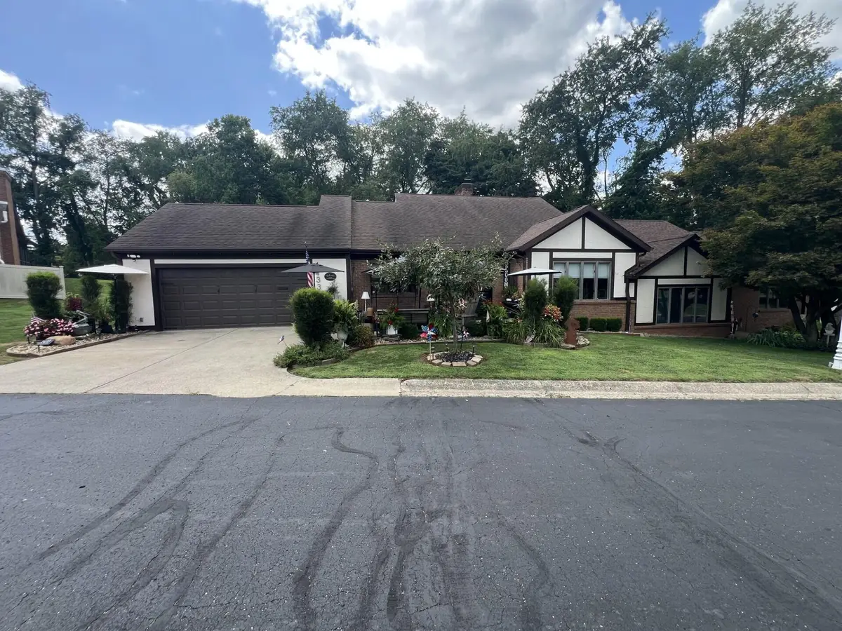 1433 Amesbury Lane, Newark, OH 43055 - #1