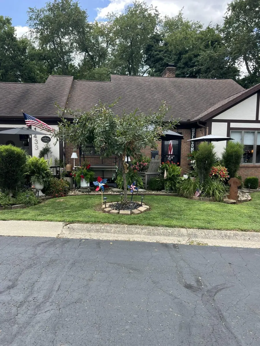 1433 Amesbury Lane, Newark, OH 43055 - #3