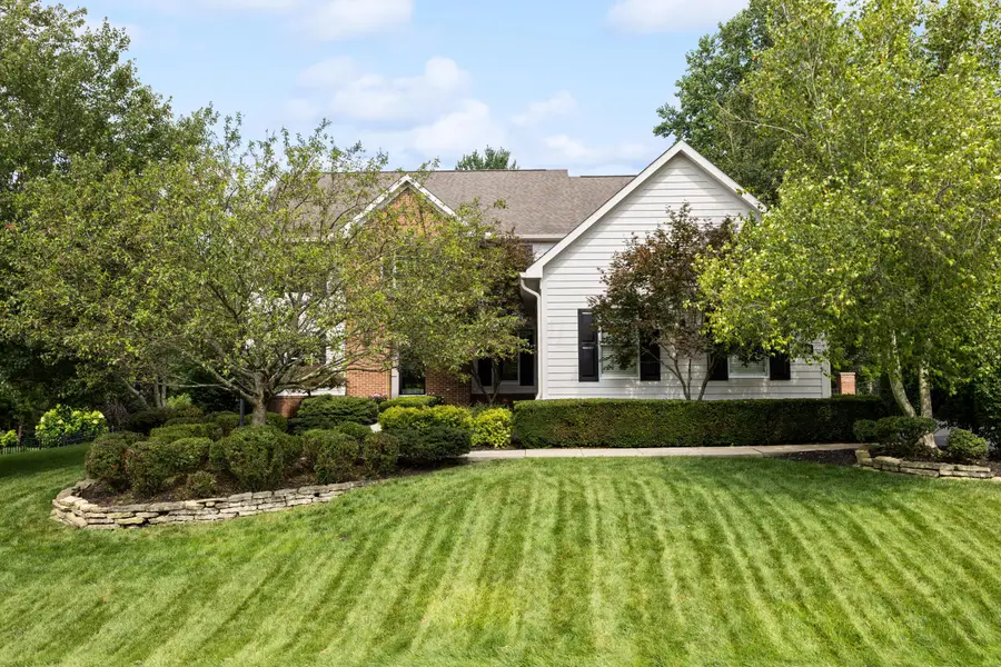 8423 Daventry Court, Powell, OH 43065 - #3