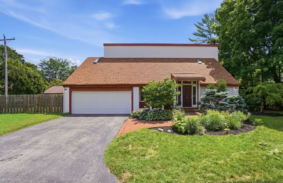 1916 W Lane Avenue, Upper Arlington, OH 43221 - #1