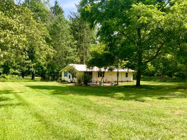 101 Center Street, Gambier, OH 43022
