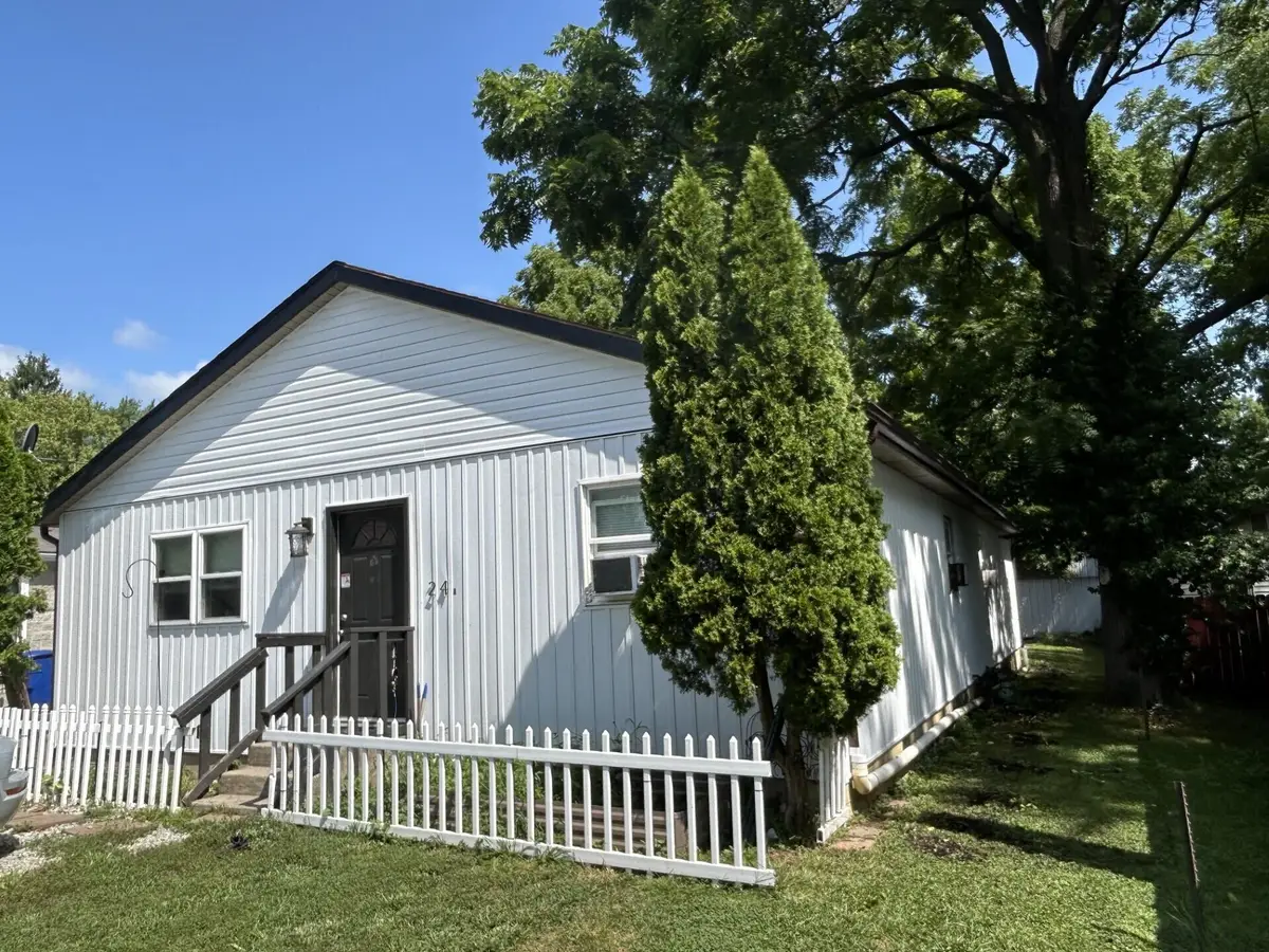 24 Ohio Street, Delaware, OH 43015 - #1