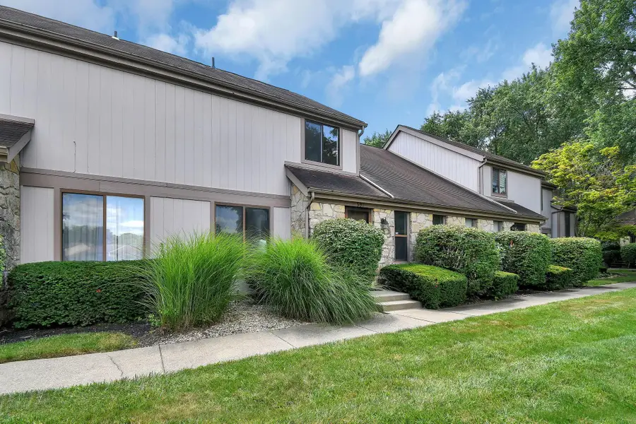 597 Farler Drive, Columbus, OH 43213 - #2
