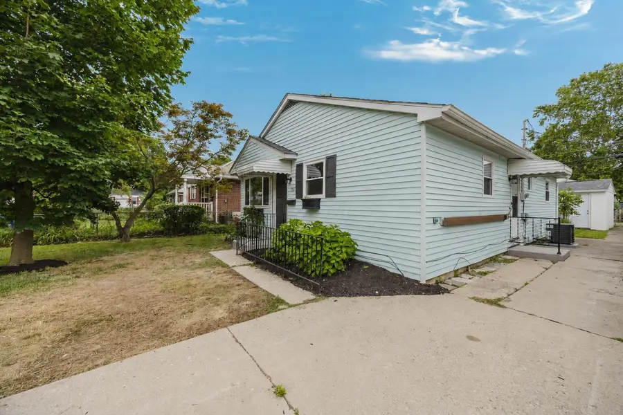 510 Pierce Avenue, Columbus, OH 43213 - #2