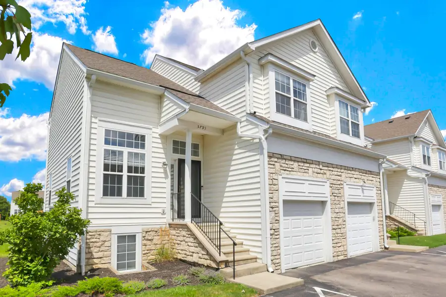 5793 Stallion Drive, New Albany, OH 43054 - #3