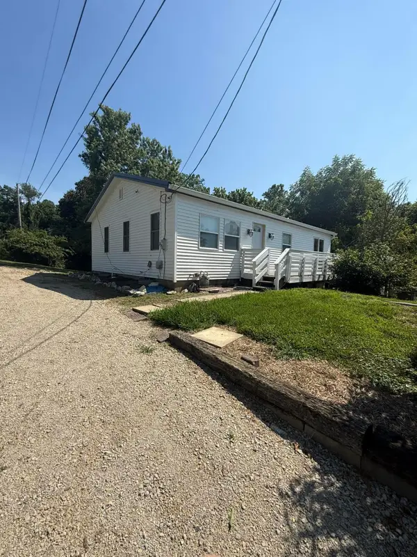342 W Grogan Avenue, Logan, OH 43138