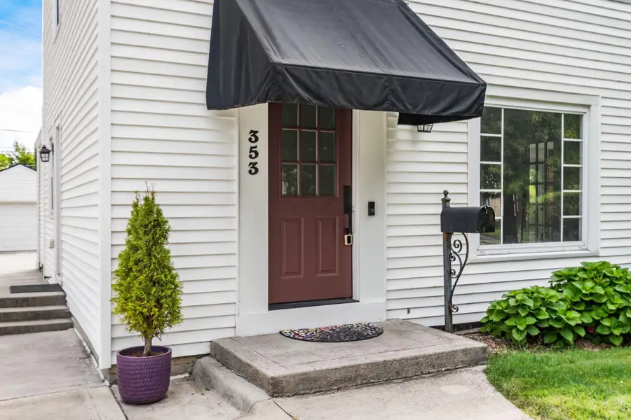 353 Blenheim Road, Columbus, OH 43214 - #3
