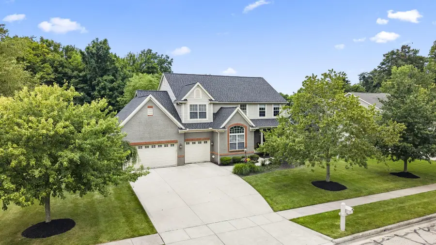 1858 Hazelwood Drive, Pataskala, OH 43062 - #2