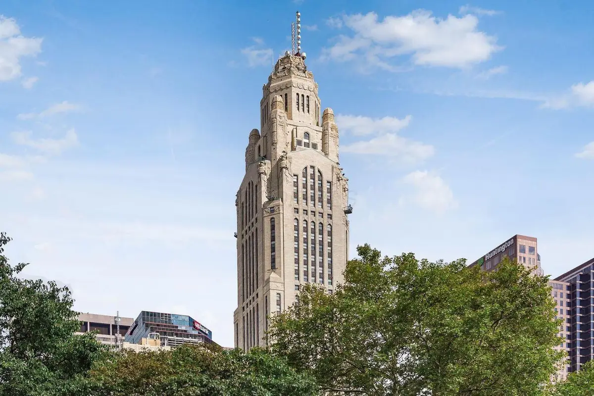 50 W Broad Street, Columbus, OH 43215 - #1