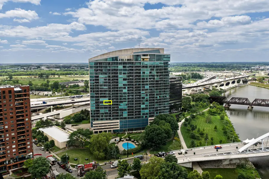 1 Miranova Place, Columbus, OH 43215 - #2