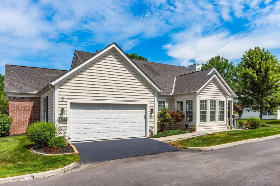 5978 Hickory Brook Way, Columbus, OH 43213 - #2