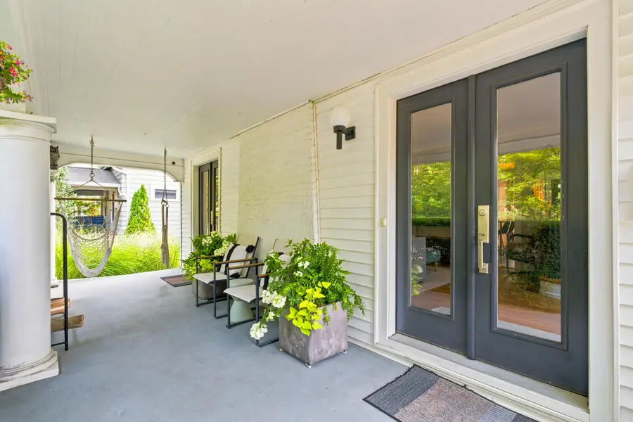 194 N Cassady Avenue, Columbus, OH 43209 - #2