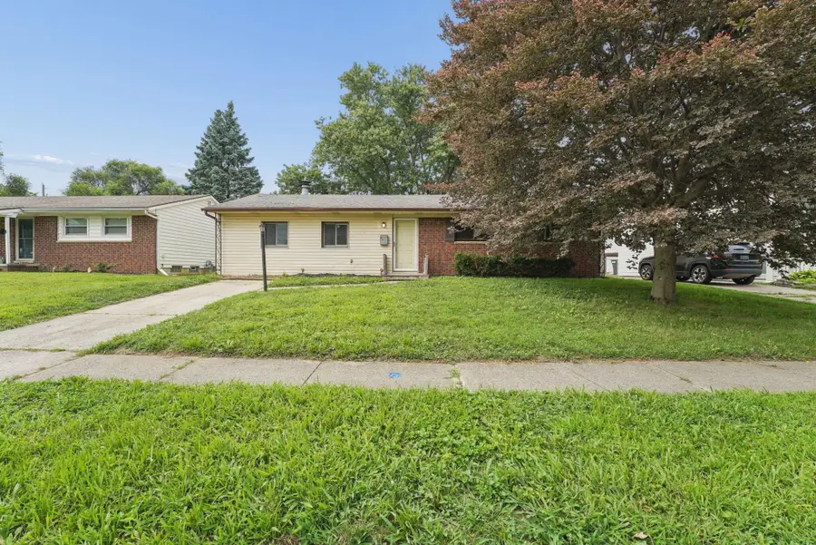 5084 Jameson Drive, Columbus, OH 43232 - #2
