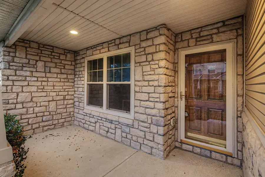 6060 Coventry Meadow Lane, Hilliard, OH 43026 - #2