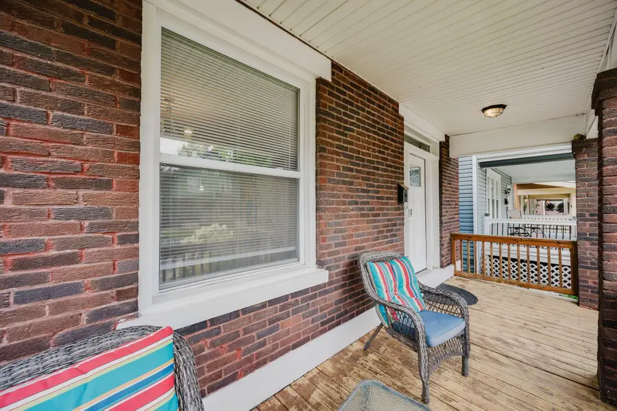 951 S Champion Avenue, Columbus, OH 43206 - #3