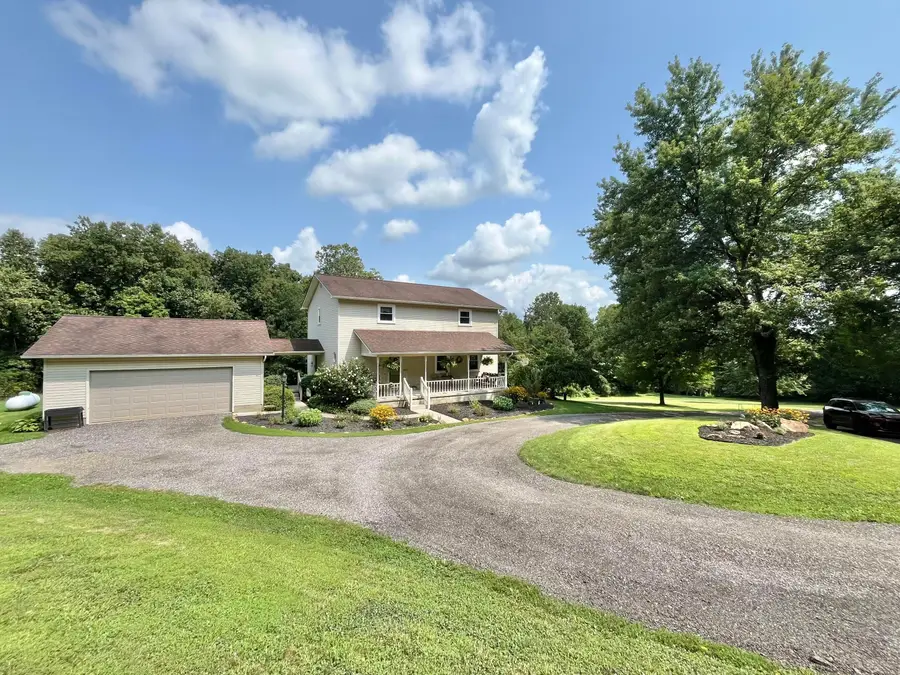 524 W Rushville Road Ne, Lancaster, OH 43130 - #3
