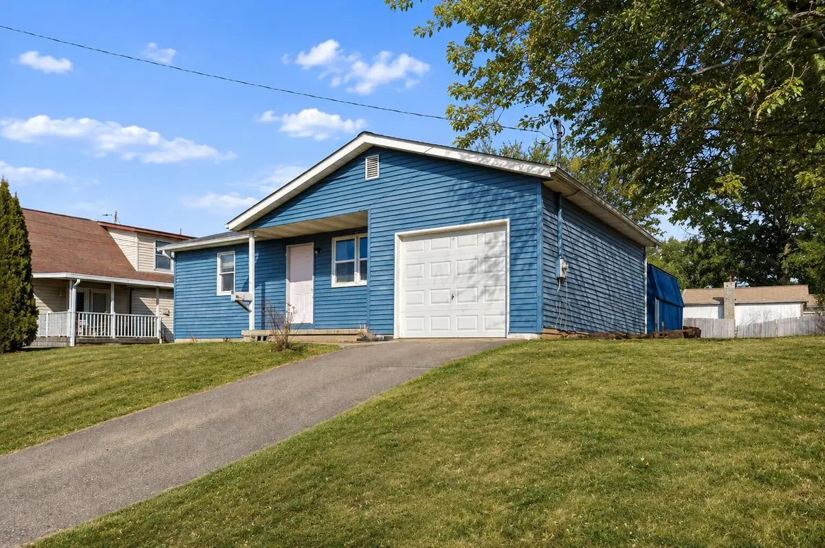 172 S Madison Road, London, OH 43140 - #1