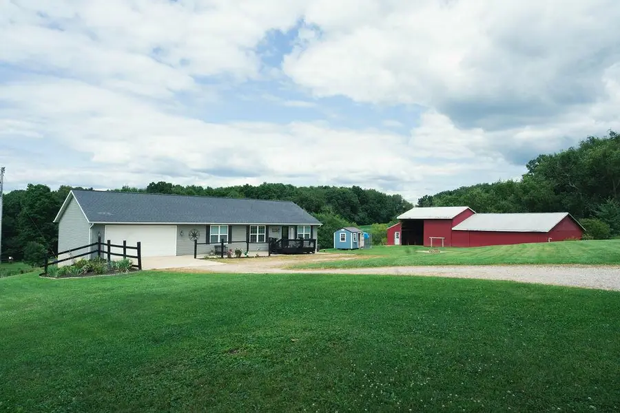 18160 Old Mansfield Road, Fredericktown, OH 43019 - #2