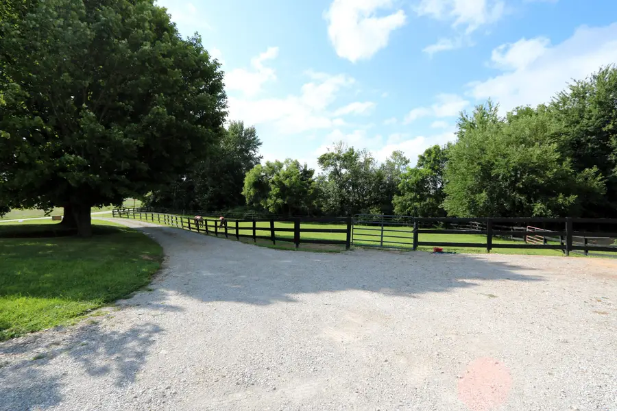 2480 Rich Hill Road, Centerburg, OH 43011 - #3