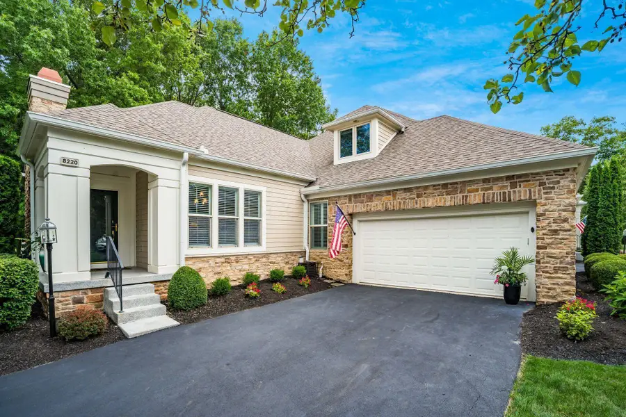8220 Julian Drive, Westerville, OH 43082 - #2