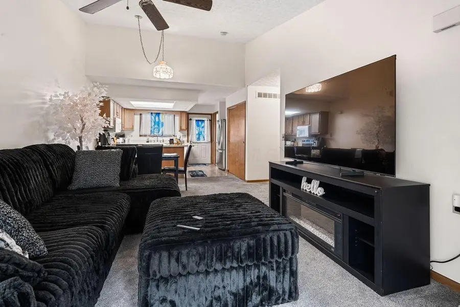 1406 Pegwood Drive, Columbus, OH 43229 - #3