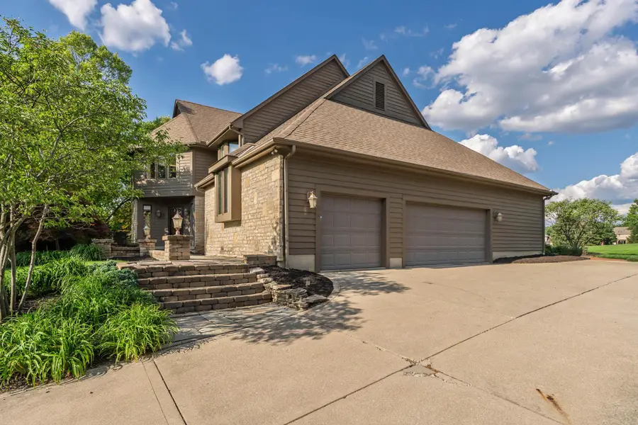 8460 Davington Drive, Dublin, OH 43017 - #3