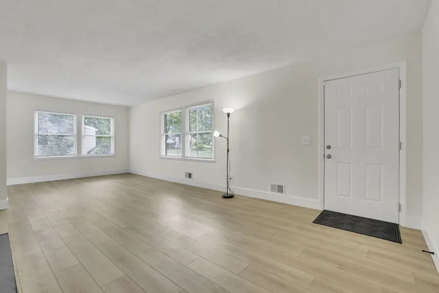 64 Lowell Road, Columbus, OH 43209 - #2